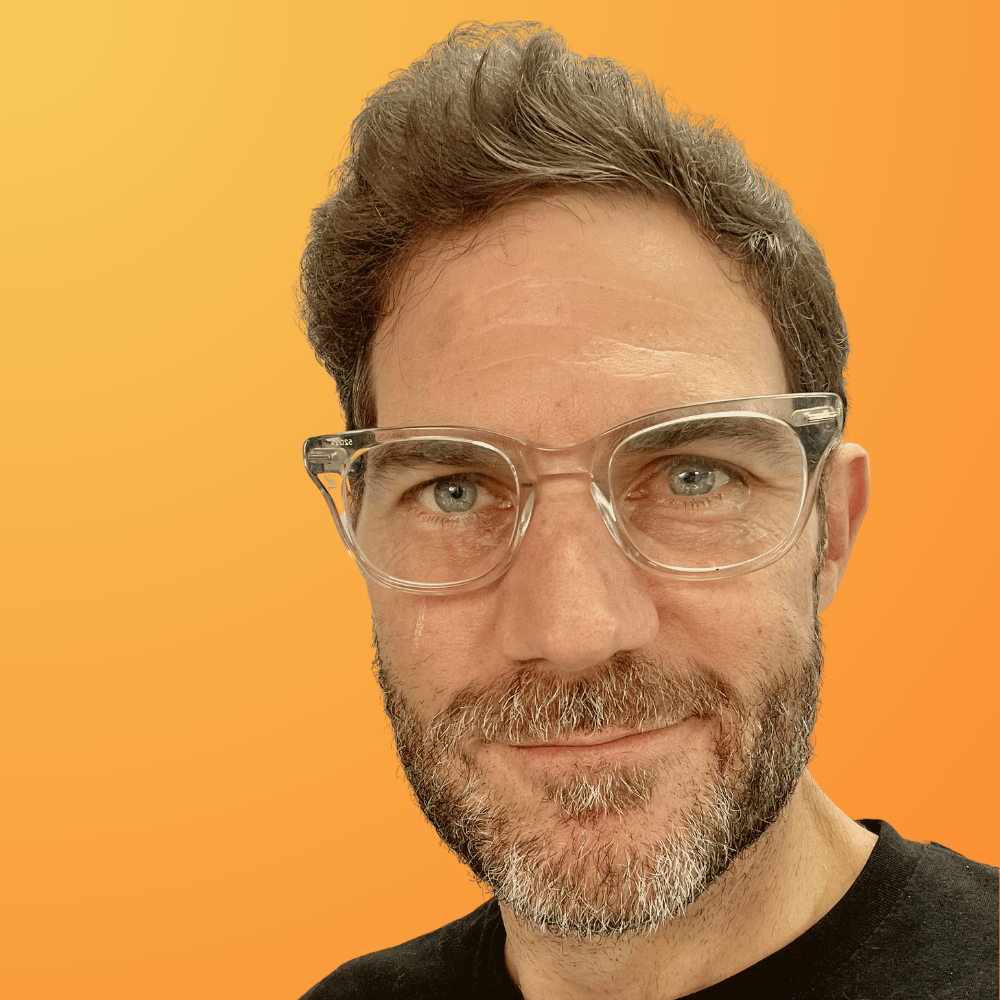 Oakes FranDev Lab Headshot 200